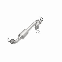 Load image into Gallery viewer, MagnaFlow Direct Fit Catalytic Converter 05-07 4-Run/FJ P/S rr OEM