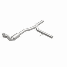 Load image into Gallery viewer, MagnaFlow Direct Fit Catalytic Converter OEM 05-08 Ford F150 4.2L V6 (Passenger Side)