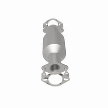 Load image into Gallery viewer, MagnaFlow Direct Fit Catalytic Converter 03-06 Kia Sorento 3.5L rear