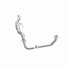 Load image into Gallery viewer, MagnaFlow Direct Fit Catalytic Converter 2002 Dodge Ram 1500 Van 3.9
