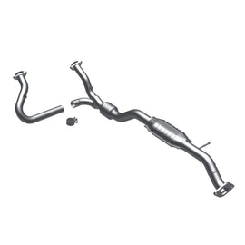 MagnaFlow Direct Fit Catalytic Converter 00-05 Blazer 4WD 4.3L OEM