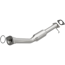 Load image into Gallery viewer, MagnaFlow DF Catalytic Conv Chevy 06-09 Impala SS/06-07 Monte Carlo SS/05-08 Pontiac Grand Prix 5.3L
