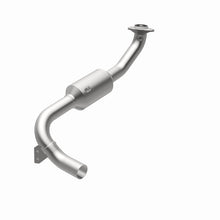 Load image into Gallery viewer, MagnaFlow Direct Fit Catalytic Converter 05-06 Lincoln Navigator 5.4L