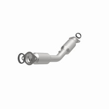 Load image into Gallery viewer, MagnaFlow Direct Fit Catalytic Converter California Grade CARB Compliant 09-12 Nissan Sentra L4 2.0L