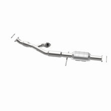 Load image into Gallery viewer, MagnaFlow Direct Fit Catalytic Converter 02-05 Hyundai Sonata 2.7L