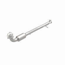 Load image into Gallery viewer, MagnaFlow Direct Fit Catalytic Converter 07-09 Range Rover v8 4.2/4.4L OEM Underbody