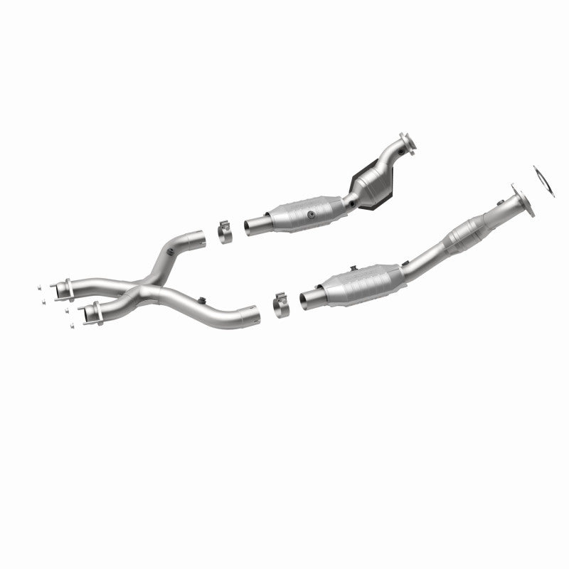 MagnaFlow Direct Fit Catalytic Converter Mustang 04 4.6L CA