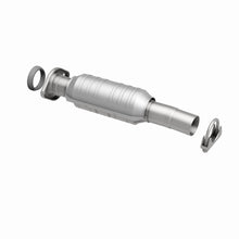 Load image into Gallery viewer, MagnaFlow Direct Fit Catalytic Converter 04-06 Toyota Sienna 3.3L AWD Rear