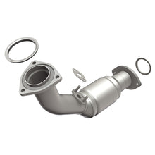 Load image into Gallery viewer, MagnaFlow Direct Fit Catalytic Converter 99-02 4Runner 3.4L frt OEM
