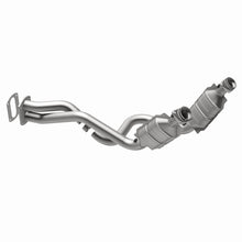 Load image into Gallery viewer, MagnaFlow Direct Fit Catalytic Converter 05-07 Ford F250/F350 5.4L