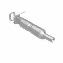 Load image into Gallery viewer, MagnaFlow Direct Fit Catalytic Converter 05-07 Ford F-Series Rear