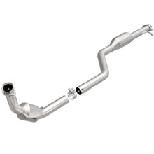 Load image into Gallery viewer, MagnaFlow Direct Fit Catalytic Converter 99-00 Mercedes SL500 5.0L