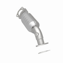 Load image into Gallery viewer, MagnaFlow Direct Fit Catalytic Converter Audi 97-05 A4/A4 Quattro / Volkswagen 00-05 Passat 1.8L