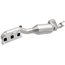 MagnaFlow Direct Fit Catalytic Converter 05-09 Audi A8 6.0L