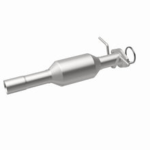 Load image into Gallery viewer, MagnaFlow Direct Fit Catalytic Converter 06 Focus ZX3 2.0/2.3L