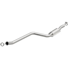 Load image into Gallery viewer, MagnaFlow Direct Fit Catalytic Converter 2006 BMW 530xi 3.0L OEM