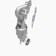 Load image into Gallery viewer, MagnaFlow Direct Fit Catalytic Converter 02-06 Nissan Sentra 2.5L - California