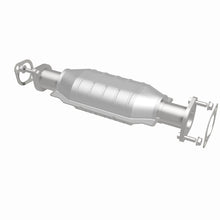 Load image into Gallery viewer, MagnaFlow Direct Fit Catalytic Converter 05-10 Kia Sportage 2.7L