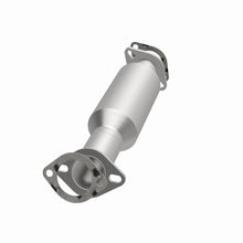Load image into Gallery viewer, MagnaFlow Direct Fit Catalytic Converter 2006 Kia Optima 2.4L