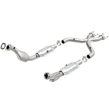 Load image into Gallery viewer, MagnaFlow Direct Fit Catalytic Converter 99-01 Mustang 4.6L 50S