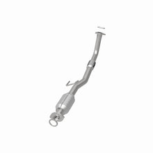 Load image into Gallery viewer, MagnaFlow Direct Fit Catalytic Converter 97-01 Toyota Camry 2.2L