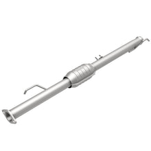 Load image into Gallery viewer, MagnaFlow Direct Fit Catalytic Converter 00-04 Tundra Rear 3.4L