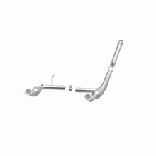 Load image into Gallery viewer, MagnaFlow Direct Fit Catalytic Converter OEM 2004-2005 Ford Explorer/Mercury Mountaineer Underbody