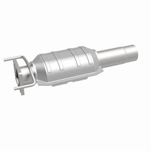 Load image into Gallery viewer, MagnaFlow Direct Fit Catalytic Converter Gm