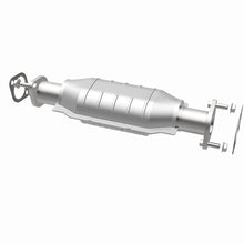 Load image into Gallery viewer, MagnaFlow Direct Fit Catalytic Converter 05-10 Kia Sportage 2.7L