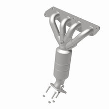 Load image into Gallery viewer, MagnaFlow Direct Fit Catalytic Converter 05-07 Escape 2.3 Manifold OEM
