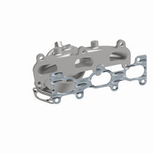 Load image into Gallery viewer, MagnaFlow Direct Fit Catalytic Converter 07-09 Hyundai Santa Fe 2.7L