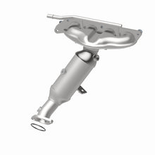 Load image into Gallery viewer, MagnaFlow Direct Fit Catalytic Converter 03-04 Ford Focus 2.3L Manifold (Eng Code Z)