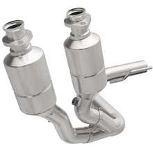 Load image into Gallery viewer, MagnaFlow Direct Fit Catalytic Converter 99-00 Grand Cherokee 4.0L