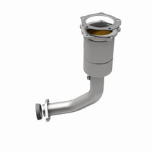 Load image into Gallery viewer, MagnaFlow Direct Fit Catalytic Converter 98-00 Kia Sportage Front
