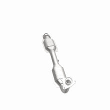 Load image into Gallery viewer, Magnaflow Conv DF 07-08 Toyota Tundra 5.7L P/S