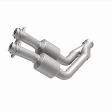 Load image into Gallery viewer, MagnaFlow Direct Fit Catalytic Converter 1995-1997 Jaguar Vanden Plas/ XJ6 4.0