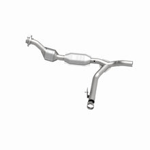Load image into Gallery viewer, MagnaFlow Direct Fit Catalytic Converter 99 Ford F-150 4.6L