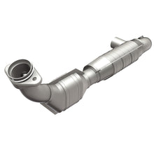 Load image into Gallery viewer, MagnaFlow Direct Fit Catalytic Converter 01-04 Ford F-150 Pickup 5.4L 4WD 4R100 Trans D/S (49 State)