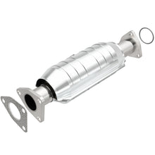Load image into Gallery viewer, MagnaFlow Direct Fit Catalytic Converter 03-04 Honda Pilot 3.5L