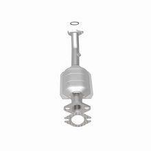 Load image into Gallery viewer, MagnaFlow Direct Fit Catalytic Converter 01-04 Pathfinder Driver Side Rear