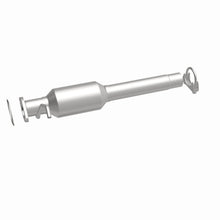 Load image into Gallery viewer, MagnaFlow Direct Fit Catalytic Converter 04-06 Toyota Outlander 2.4L