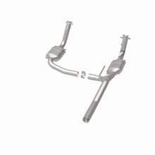 Load image into Gallery viewer, MagnaFlow Direct Fit Catalytic Converter 2009-2012 Dodge Nitro 3.7L Underbody