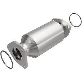 MagnaFlow Direct Fit Catalytic Converter 05-10 Honda Odyssey 3.5L