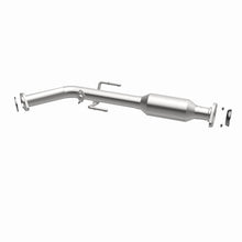 Load image into Gallery viewer, MagnaFlow Direct Fit Catalytic Converter 01-03 Toyota Sienna 3.0L re