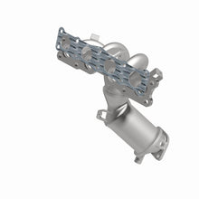 Load image into Gallery viewer, MagnaFlow Direct Fit Catalytic Converter 08-09 Kia Optima 2.4L Manifold