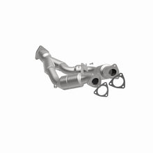 Load image into Gallery viewer, MagnaFlow Direct Fit Catalytic Converter 04-06 VW Touareg 3.2L