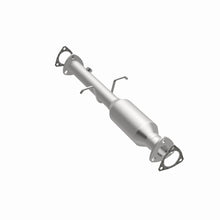 Load image into Gallery viewer, MagnaFlow Direct Fit Catalytic Converter 96-00 GM S-10/Sonoma/Homb