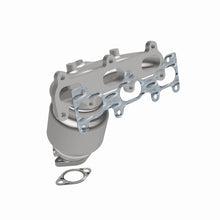 Load image into Gallery viewer, MagnaFlow Direct Fit Catalytic Converter 06 Kia Optima 2.7L