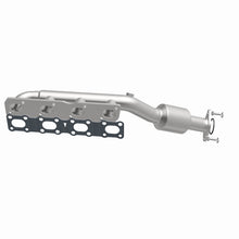 Load image into Gallery viewer, MagnaFlow Direct Fit Catalytic Converter 07 Titan 5.6L P/S manif OEM