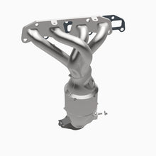 Load image into Gallery viewer, MagnaFlow Direct Fit Catalytic Converter 02-06 Nissan Sentra 2.5L - California